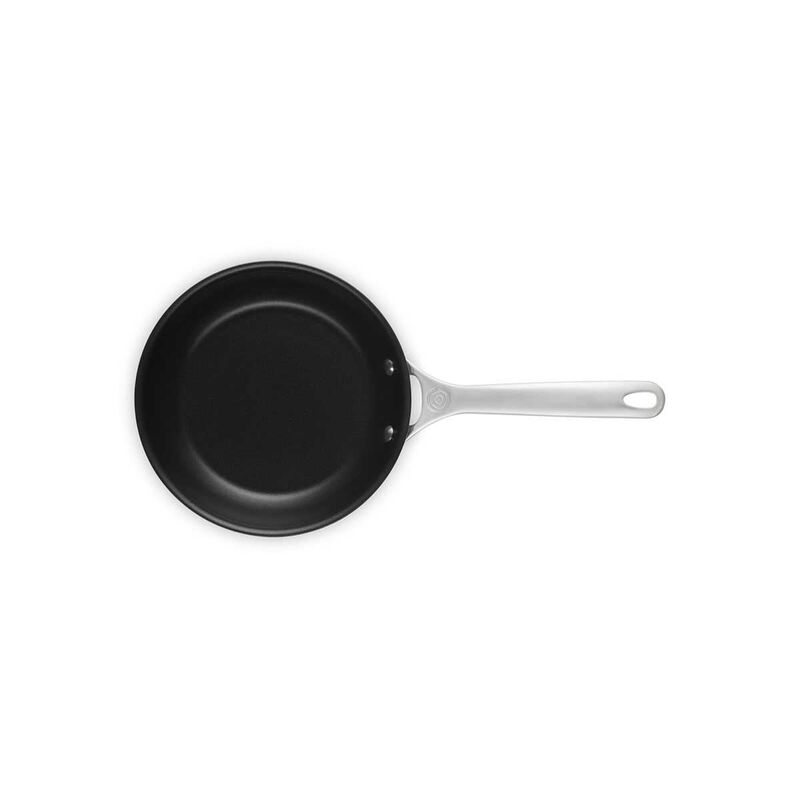 Le Creuset Signature Stainless Steel Shallow Non-stick Frying Pan 20cm image number 2